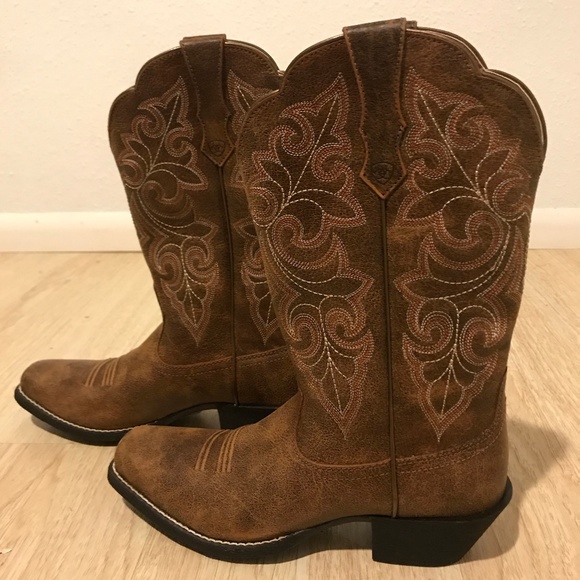 round up square toe western boot vintage bomber